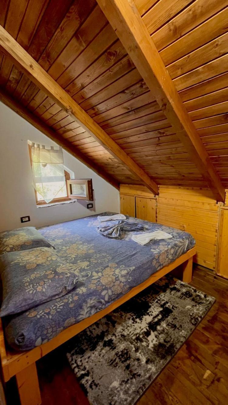 Guest House Aprripe Guri Firza Extérieur photo