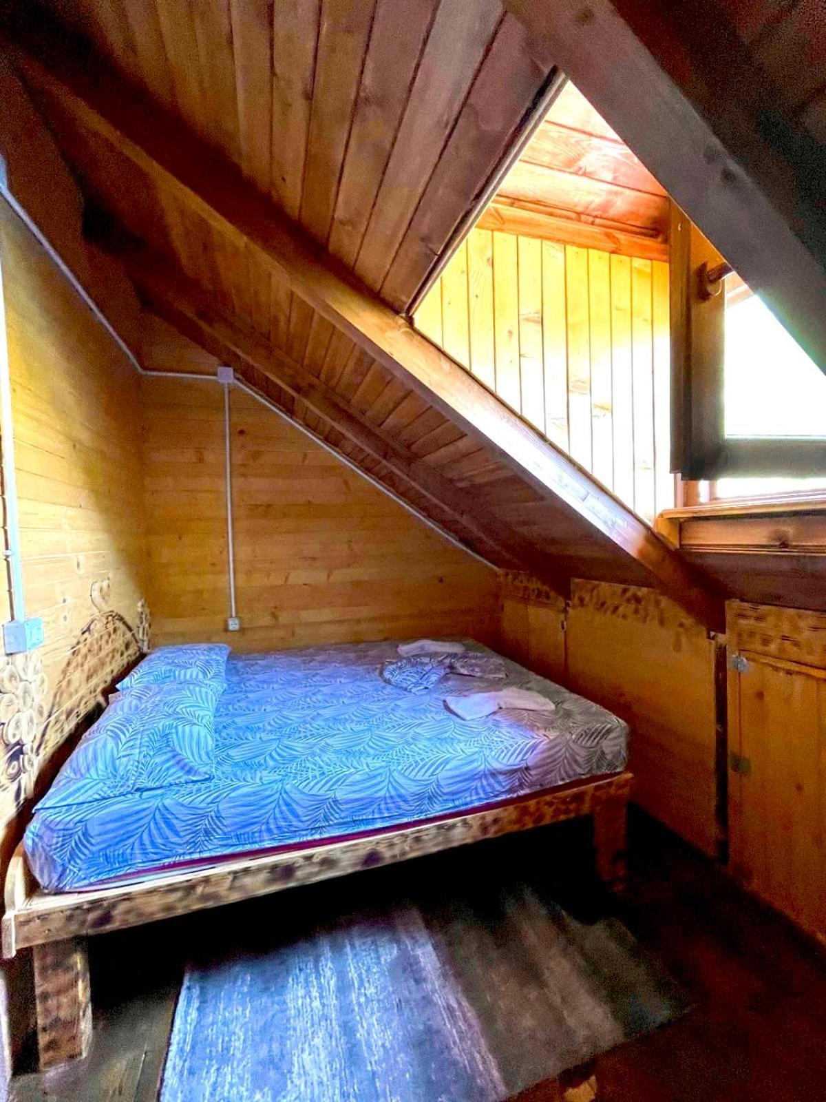 Guest House Aprripe Guri Firza Extérieur photo